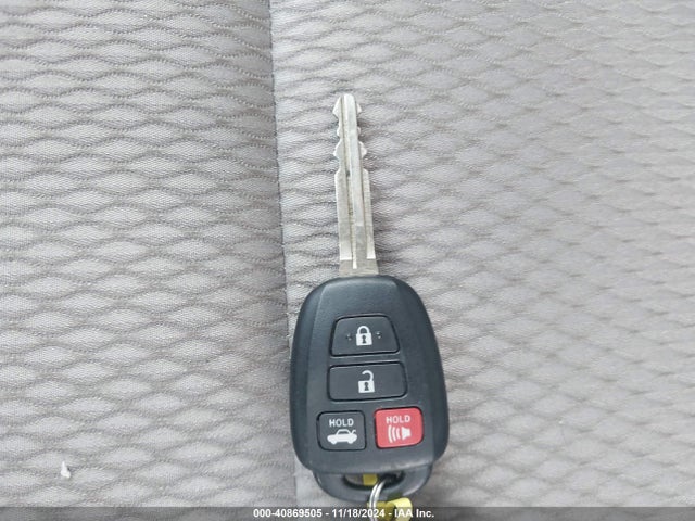 Toyota COROLLA LE 2016 2T1BURHE3GC492086 Image 11
