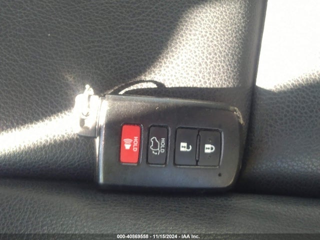 2T3DFREV8GW425528 Toyota Rav4 Limited