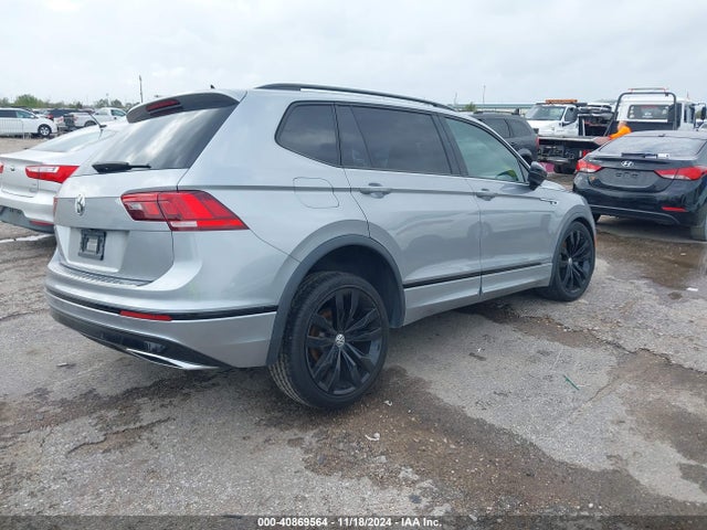 3VV3B7AX8MM018438 Volkswagen Tiguan 2.0t Se/2.0t Se R-line Black/2.0t Sel