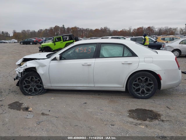 2C3CCAGG6JH160625 Chrysler 300 300s Awd