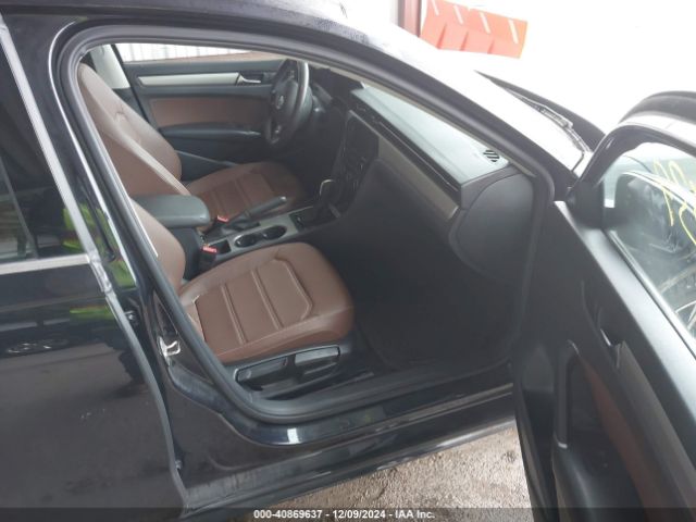 1VWSA7A38MC007772 Volkswagen Passat 2.0t Se