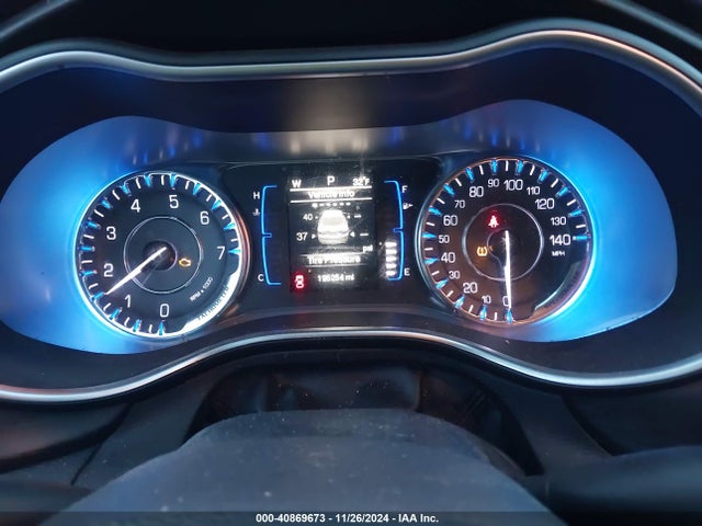 1C3CCCAB4FN590435 Chrysler 200 Limited