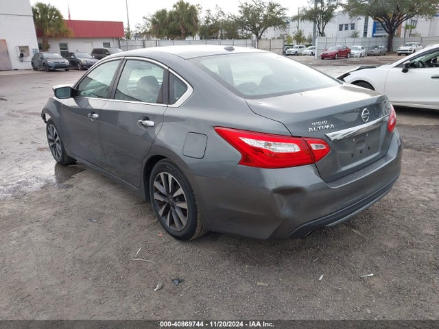 Nissan Altima 2.5 Sv 2017 1N4AL3AP1HC223012 Image 3