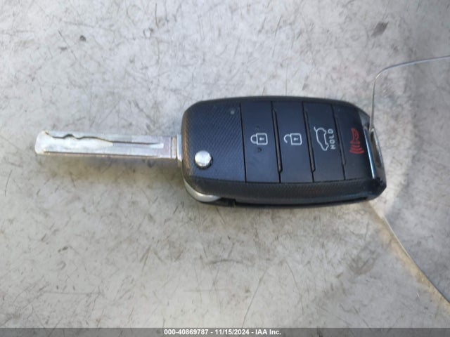 KIA SOUL + 2018 KNDJP3A52J7606503 Image 11