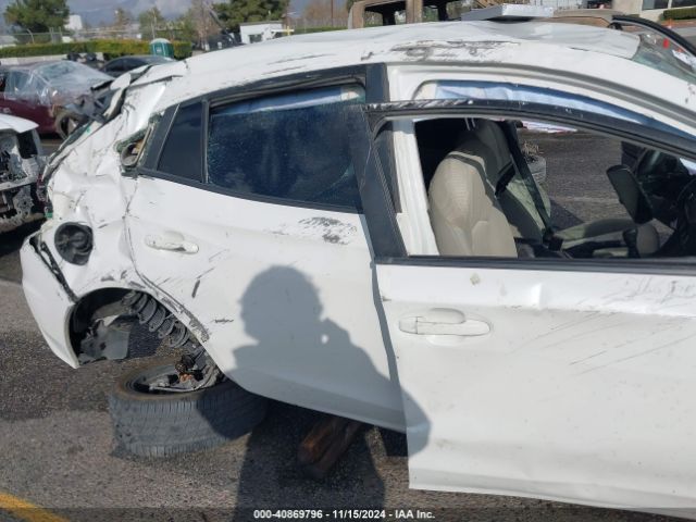 4S3GTAA65J1737527 Subaru Impreza 2.0i