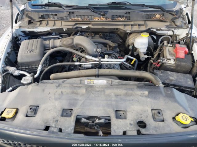 1C6RR7XT8NS236954 RAM 1500 Classic Ssv  4x4 5'7 Box