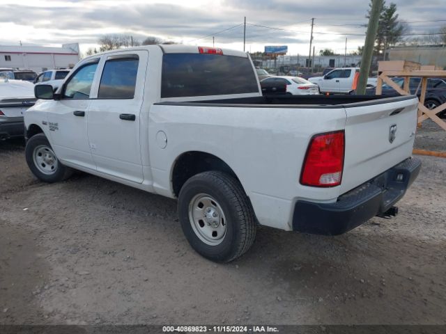 1C6RR7XT8NS236954 RAM 1500 Classic Ssv  4x4 5'7 Box