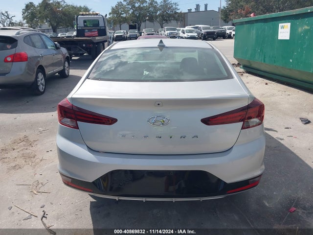 Hyundai ELANTRA SEL 2019 5NPD84LF2KH425355 Image 17