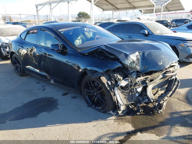 2013 TESLA MODEL S 5YJSA1AC3DFP10599 Photo 0