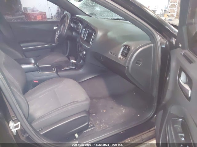 2C3CDXHGXHH562818 Dodge Charger Sxt Rwd