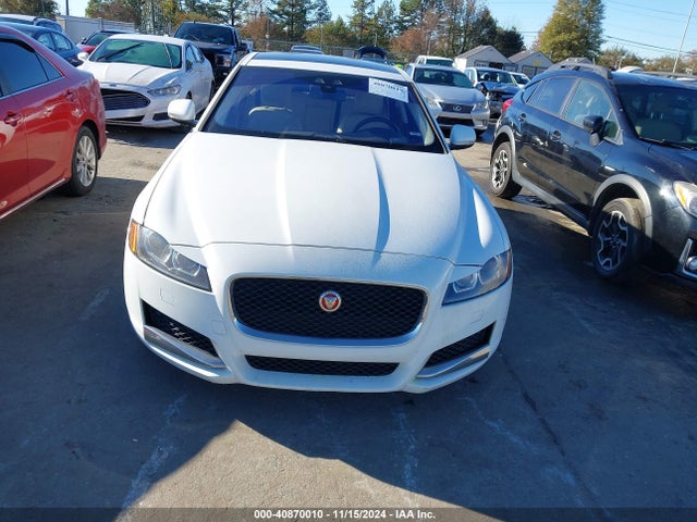 SAJBJ4BV4HCY40638 Jaguar Xf 35t Premium