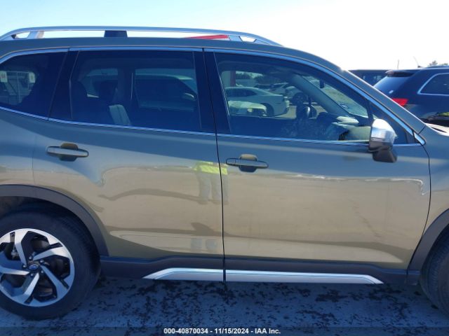 JF2SKARC0NH467046 Subaru Forester Touring