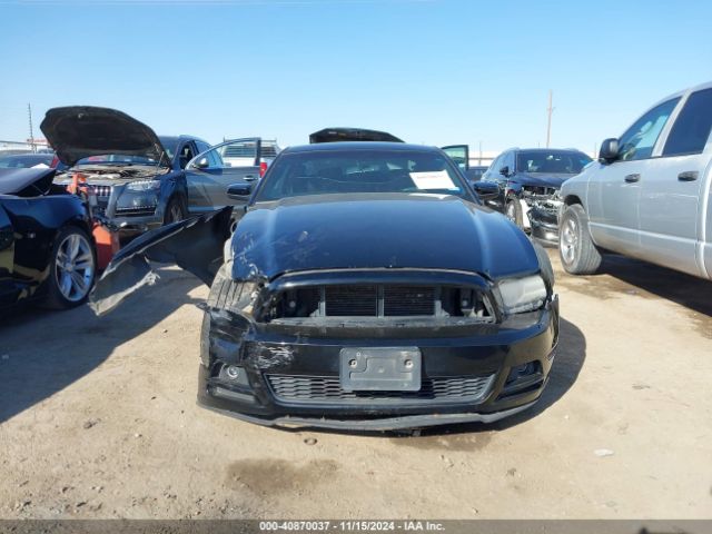 1ZVBP8AM3E5212452 Ford Mustang V6