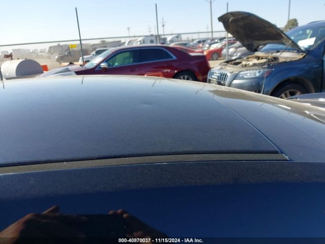 1ZVBP8AM3E5212452 Ford Mustang V6