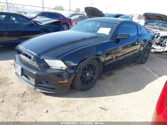 1ZVBP8AM3E5212452 Ford Mustang V6