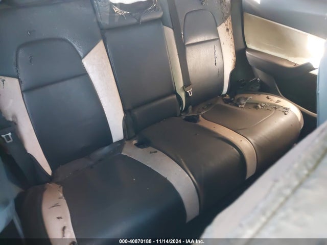 7SAYGDEF4NF460647 Tesla 2022