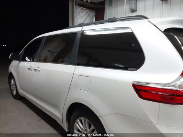 5TDYK3DC8GS705252 Toyota Sienna Xle Premium 8 Passenger