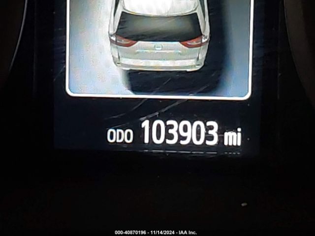 5TDYK3DC8GS705252 Toyota Sienna Xle Premium 8 Passenger