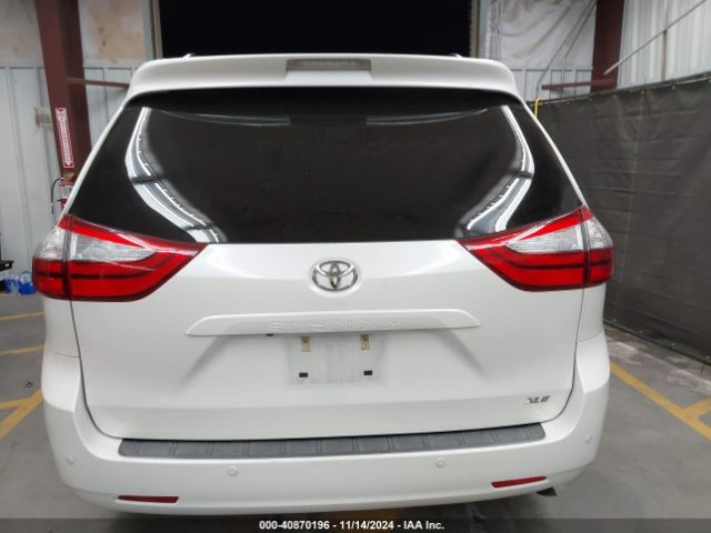 5TDYK3DC8GS705252 Toyota Sienna Xle Premium 8 Passenger