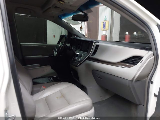 5TDYK3DC8GS705252 Toyota Sienna Xle Premium 8 Passenger