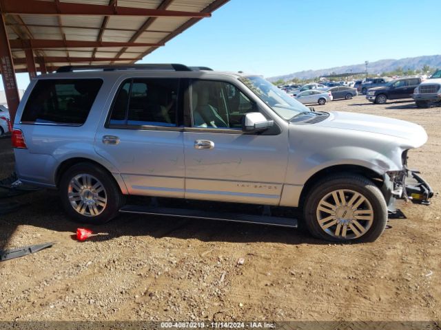 5LMJJ2H53EEL05704 Lincoln Navigator