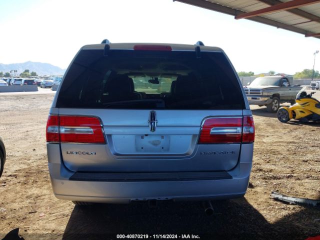 5LMJJ2H53EEL05704 Lincoln Navigator