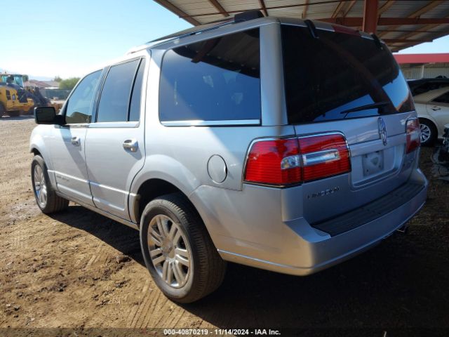 5LMJJ2H53EEL05704 Lincoln Navigator