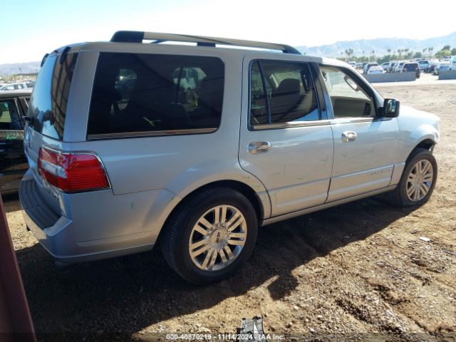 5LMJJ2H53EEL05704 Lincoln Navigator