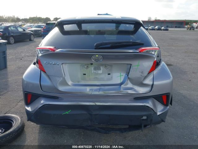 JTNKHMBX0J1007749 Toyota C-HR XLE