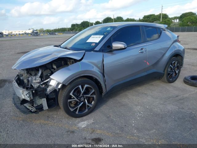 JTNKHMBX0J1007749 Toyota C-HR XLE