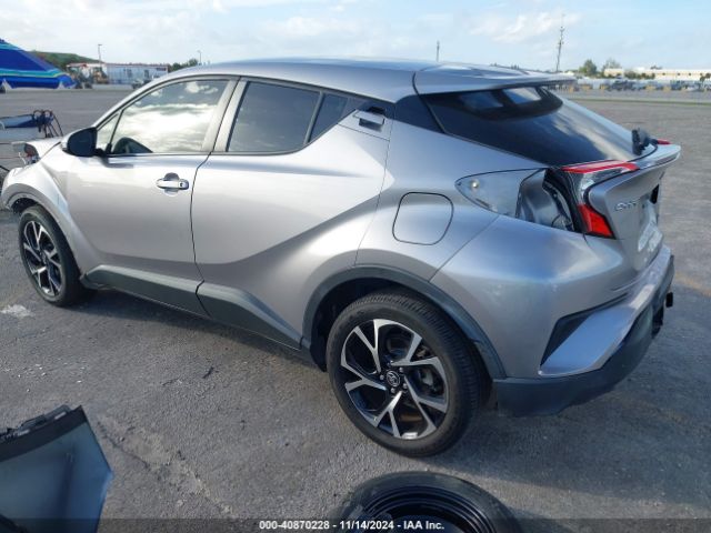 JTNKHMBX0J1007749 Toyota C-HR XLE