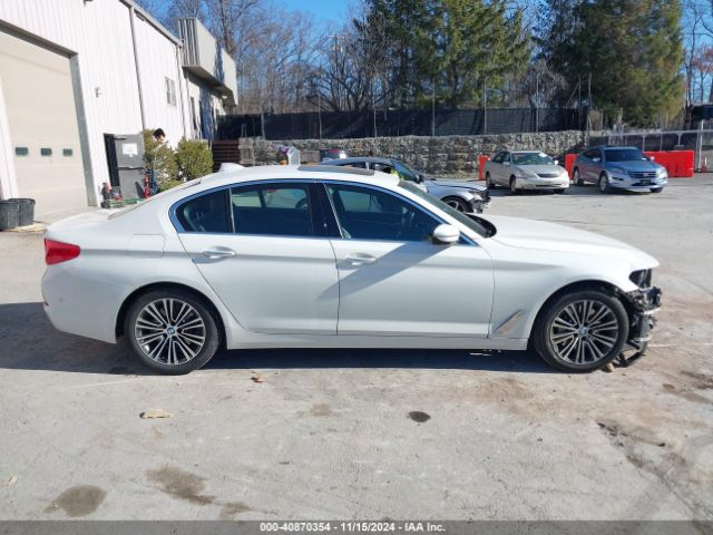 WBAJA7C34HG906913 BMW 530i Xdrive
