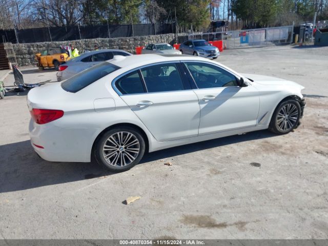 WBAJA7C34HG906913 BMW 530i Xdrive