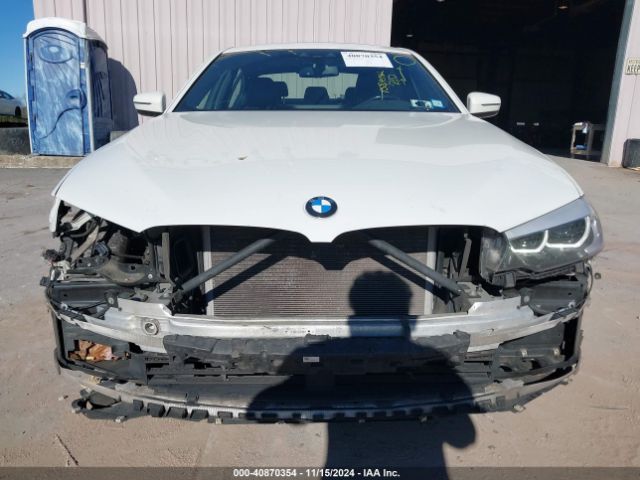 WBAJA7C34HG906913 BMW 530i Xdrive