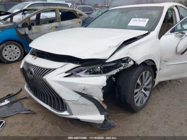 58AC11D10MU001395 Lexus ES 250