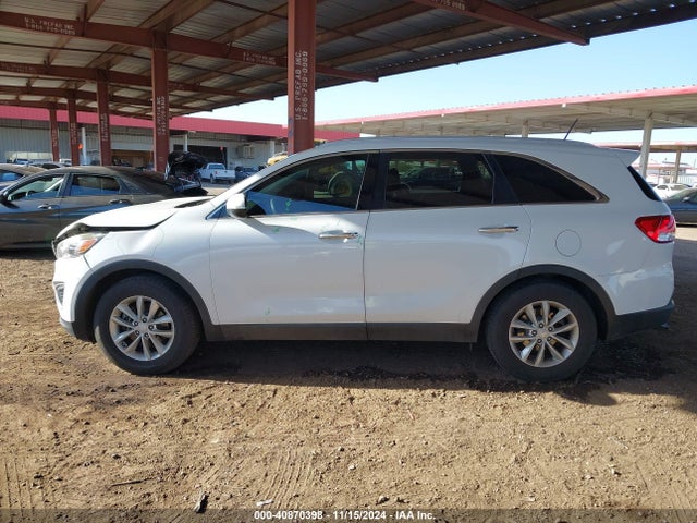 5XYPG4A54JG367619 KIA Sorento 3.3l Lx