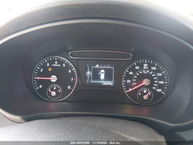 5XYPG4A54JG367619 KIA Sorento 3.3l Lx