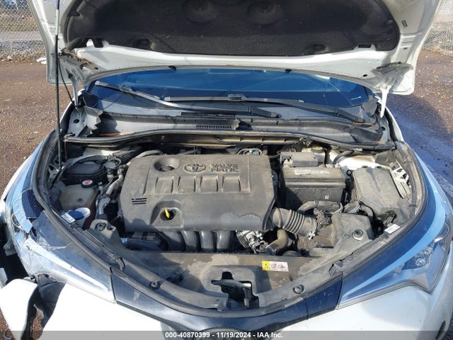 Toyota C-HR XLE 2018 NMTKHMBX9JR011076 Image 10