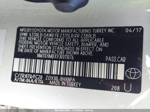Toyota C-HR XLE 2018 NMTKHMBX9JR011076 Image 9