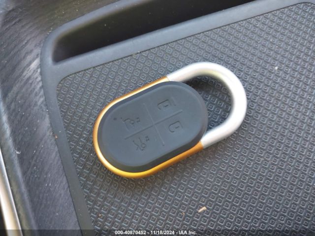 7PDSGABA5PN028155 Rivian R1s Adventure