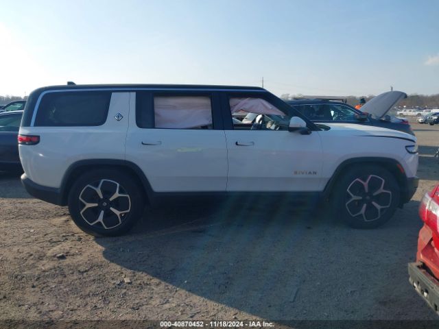 7PDSGABA5PN028155 Rivian R1s Adventure