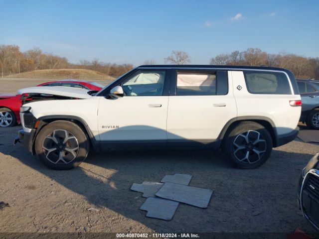 7PDSGABA5PN028155 Rivian R1s Adventure