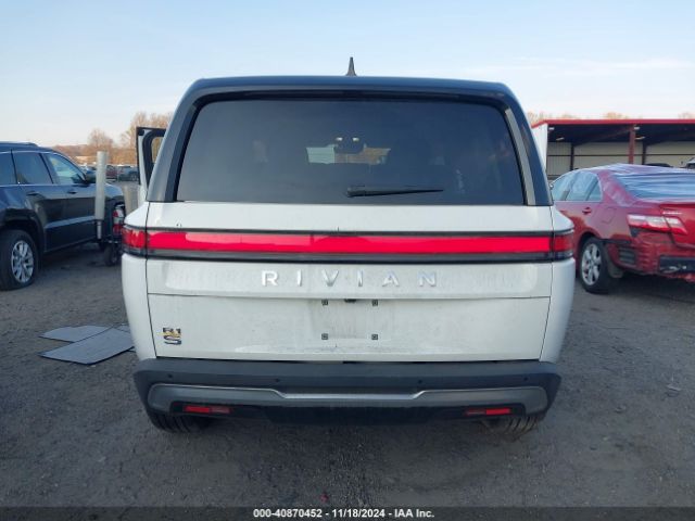 7PDSGABA5PN028155 Rivian R1s Adventure