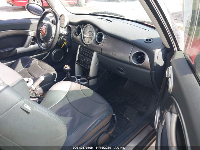 2004 MINI COOPER S WMWRE33474TD79625 Photo 4