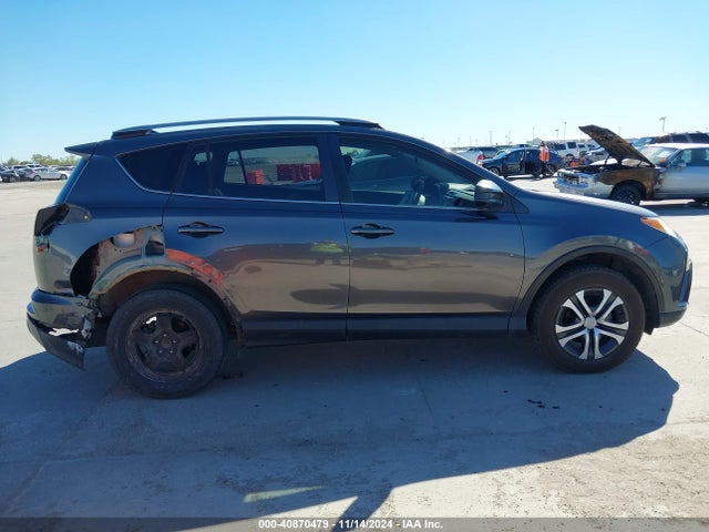 Toyota RAV4 LE 2017 JTMZFREV6HJ127436 Image 14