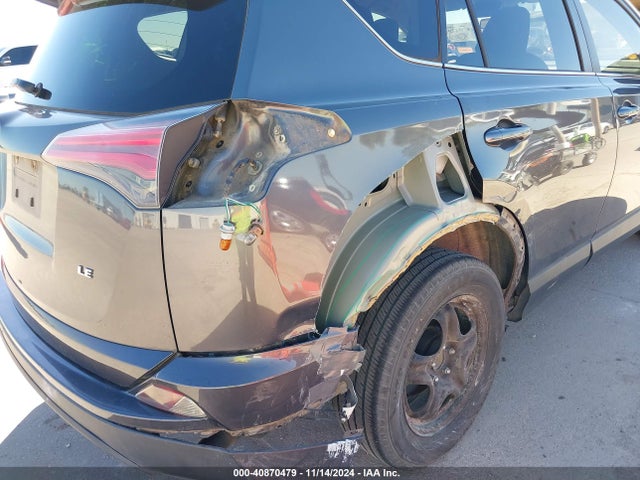 Toyota RAV4 LE 2017 JTMZFREV6HJ127436 Image 6