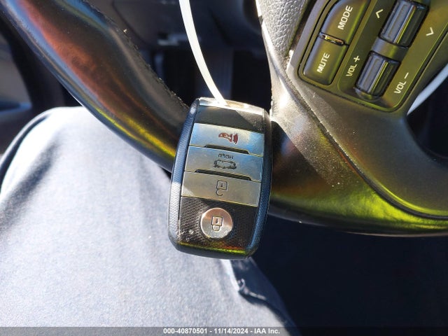 KNAFZ4A88E5120678 KIA FORTE EX