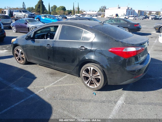 KNAFZ4A88E5120678 KIA FORTE EX