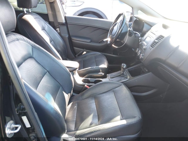 KNAFZ4A88E5120678 KIA FORTE EX