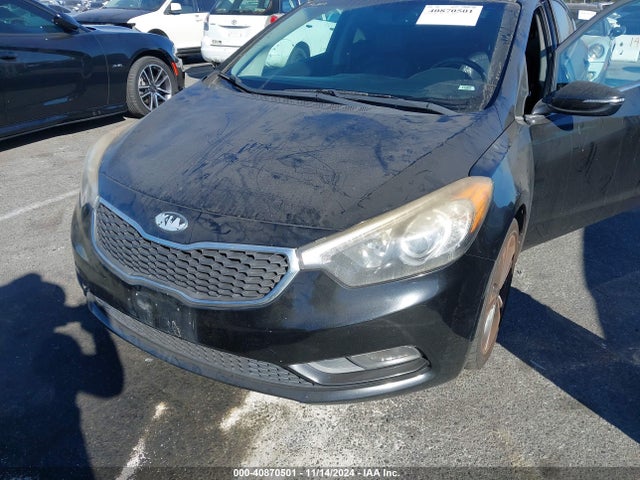 KNAFZ4A88E5120678 KIA FORTE EX